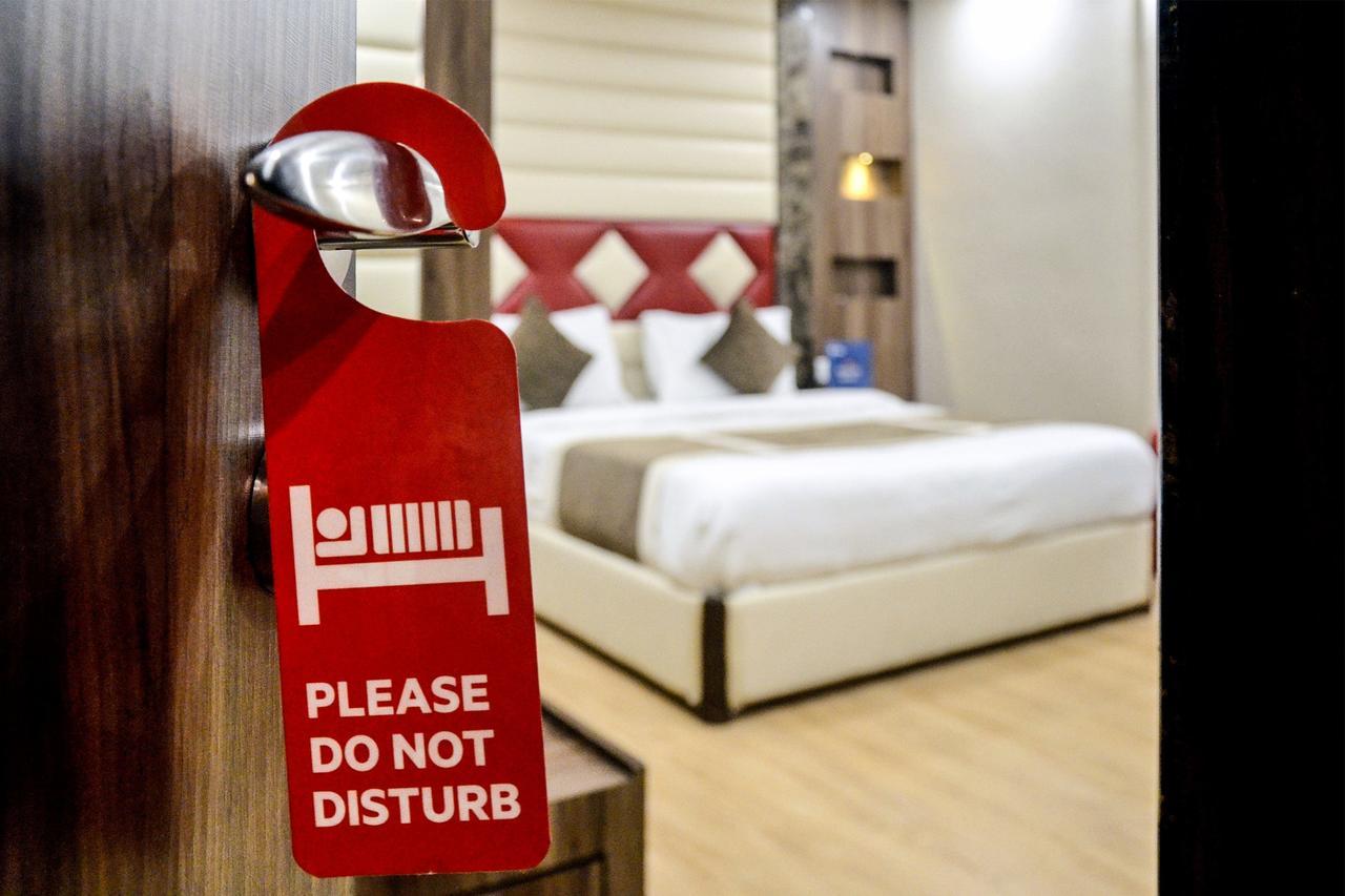 Hotel Sanjay International,Kanpur Buitenkant foto