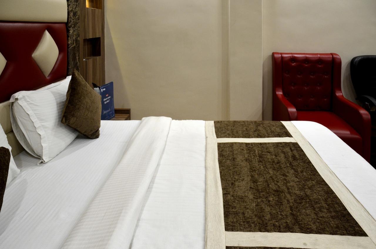 Hotel Sanjay International,Kanpur Buitenkant foto